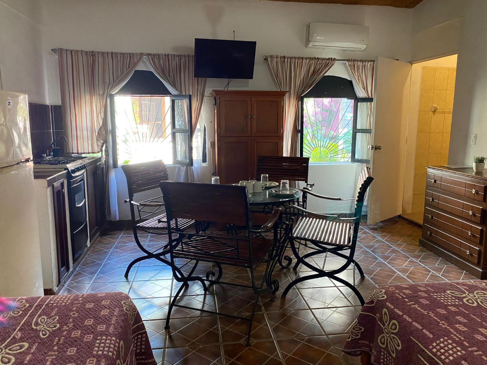 Delias Trailer Park Hotel Rincon de Guayabitos Eksteriør billede