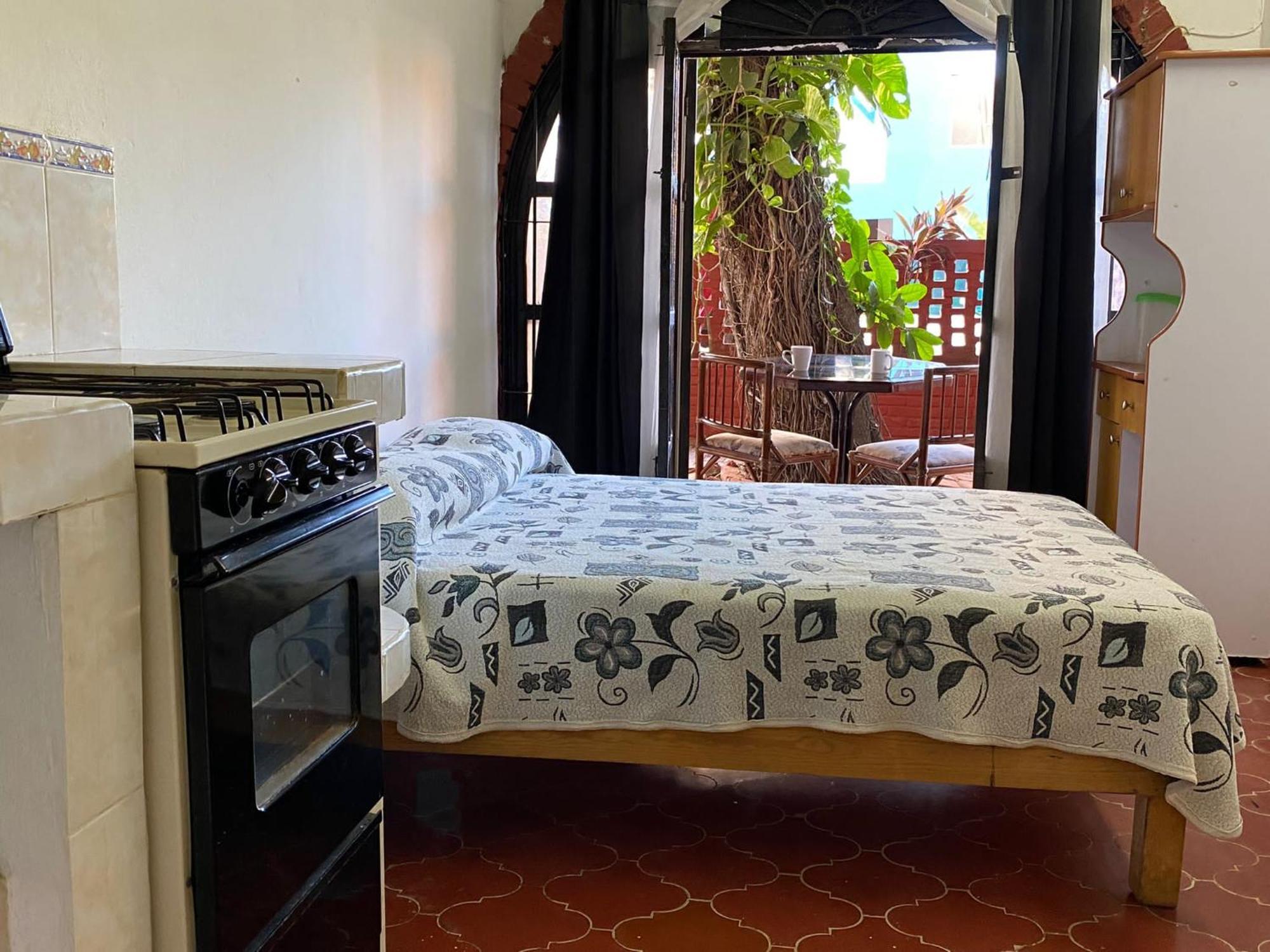 Delias Trailer Park Hotel Rincon de Guayabitos Eksteriør billede